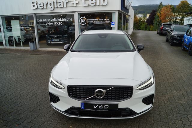 Volvo V60 T6 AWD Plug-in Hybrid Plus Dark Aut./AHK/19"