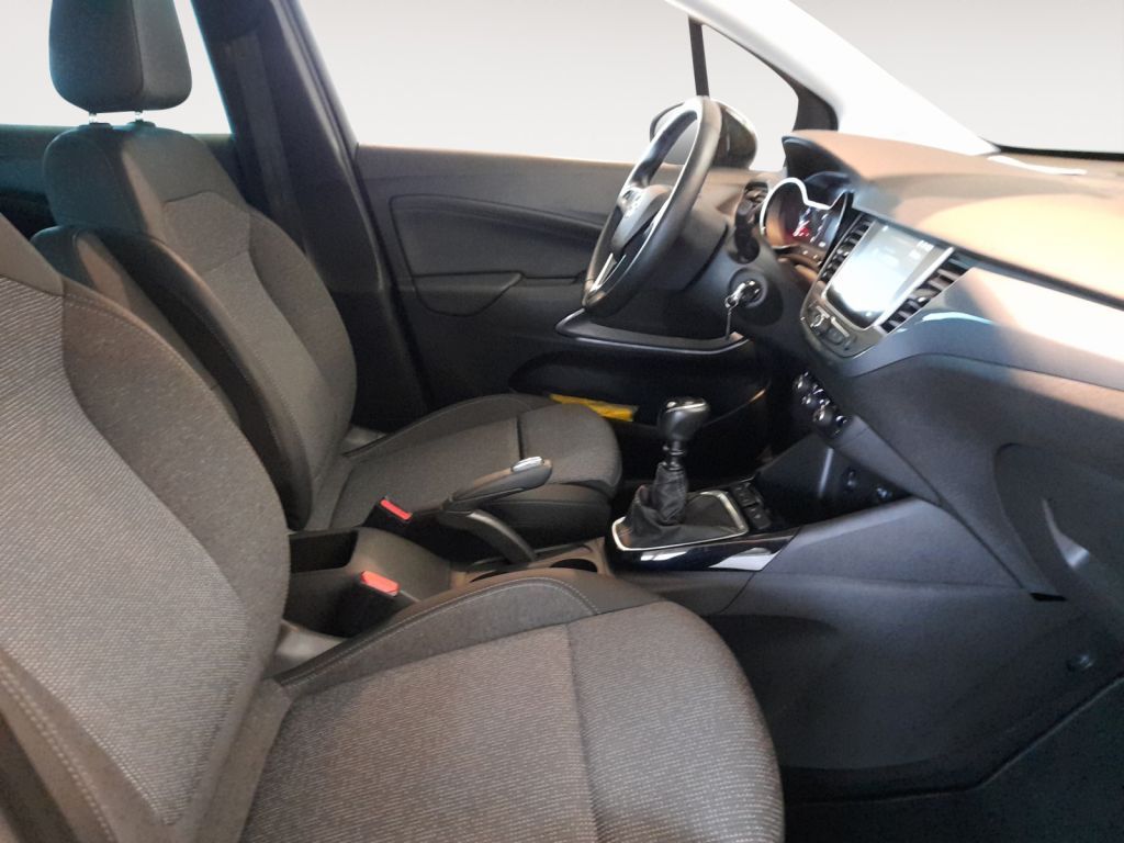 Fahrzeugabbildung Opel Crossland 1.2 Elegance Multimedia Navi Pro