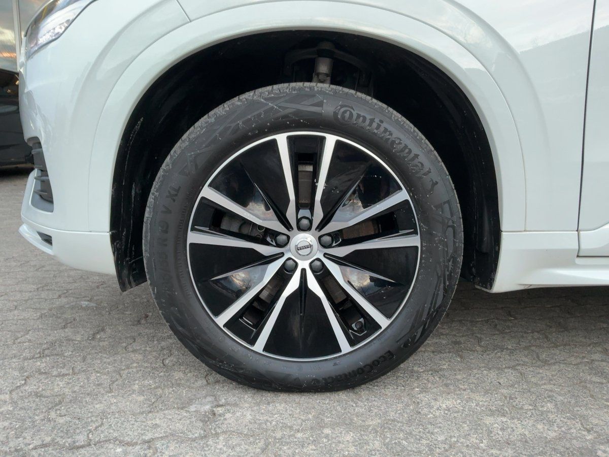 Volvo XC90 B5 (Diesel) Momentum Pro ACC,AHK,AUTOM.,LED foto 16