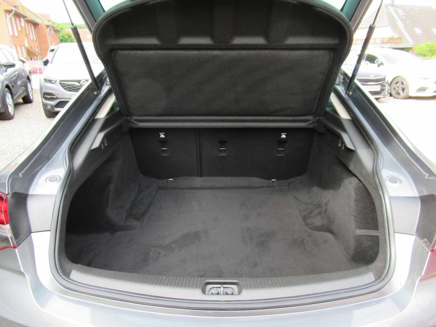 Opel Insignia Grand Sport 2.0 Elegance