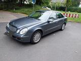 Mercedes-Benz E 280  Elegance - Mercedes-Benz E 280 mit LPG-Antrieb