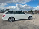 Mercedes-Benz C 180 CGI T BlueEFFICIENCY AVANTG.  AMG-Line - Mercedes-Benz C 180 aus 2011: AMG