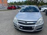 Opel Astra Caravan 1.7 CDTI Edition 81kW - Opel Astra mit Diesel-Antrieb: Kombi, Euro4, 1.7