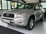 Toyota RAV 4 Sol 1.HAND 4x4 AHK KLIMAAUTO. PDC - silberne Toyota RAV 4