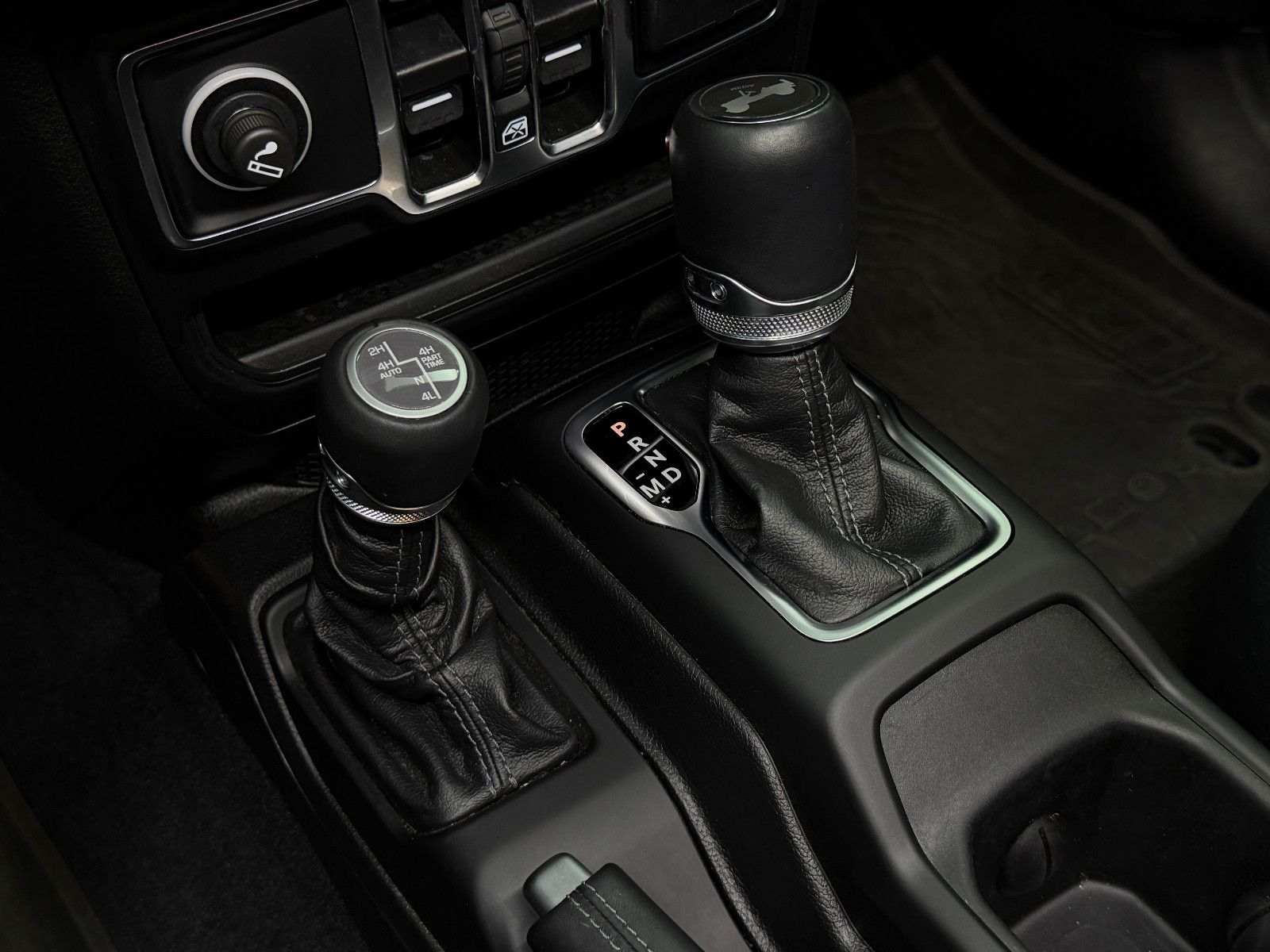Fahrzeugabbildung Jeep Wrangler Unlimited Sahara |LEDER|NAVI|KAMERA|