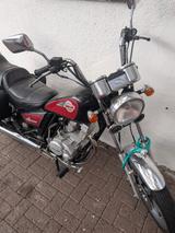 Daelim VC 125 F - DAELIM CHOPPER 125