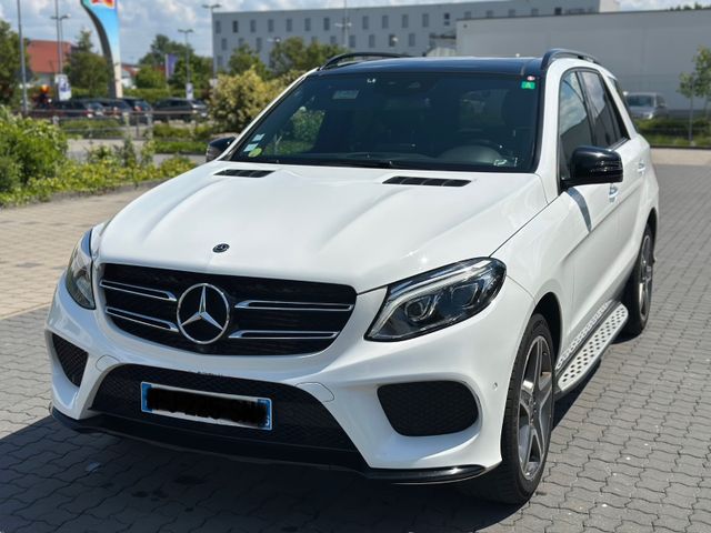 Mercedes-Benz GLE 350 d  4 Matic  AMG PACKET,Panoramadach