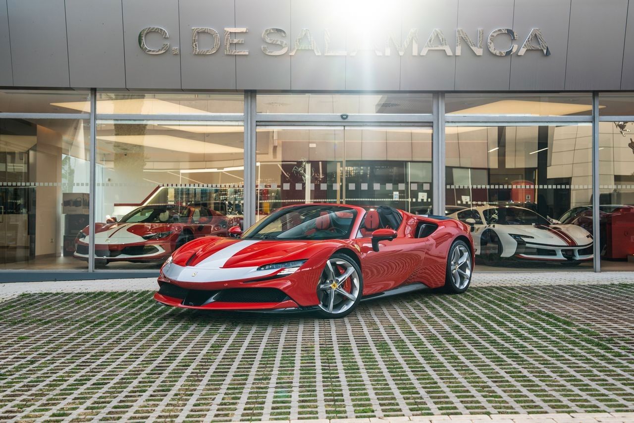 FERRARI SF90