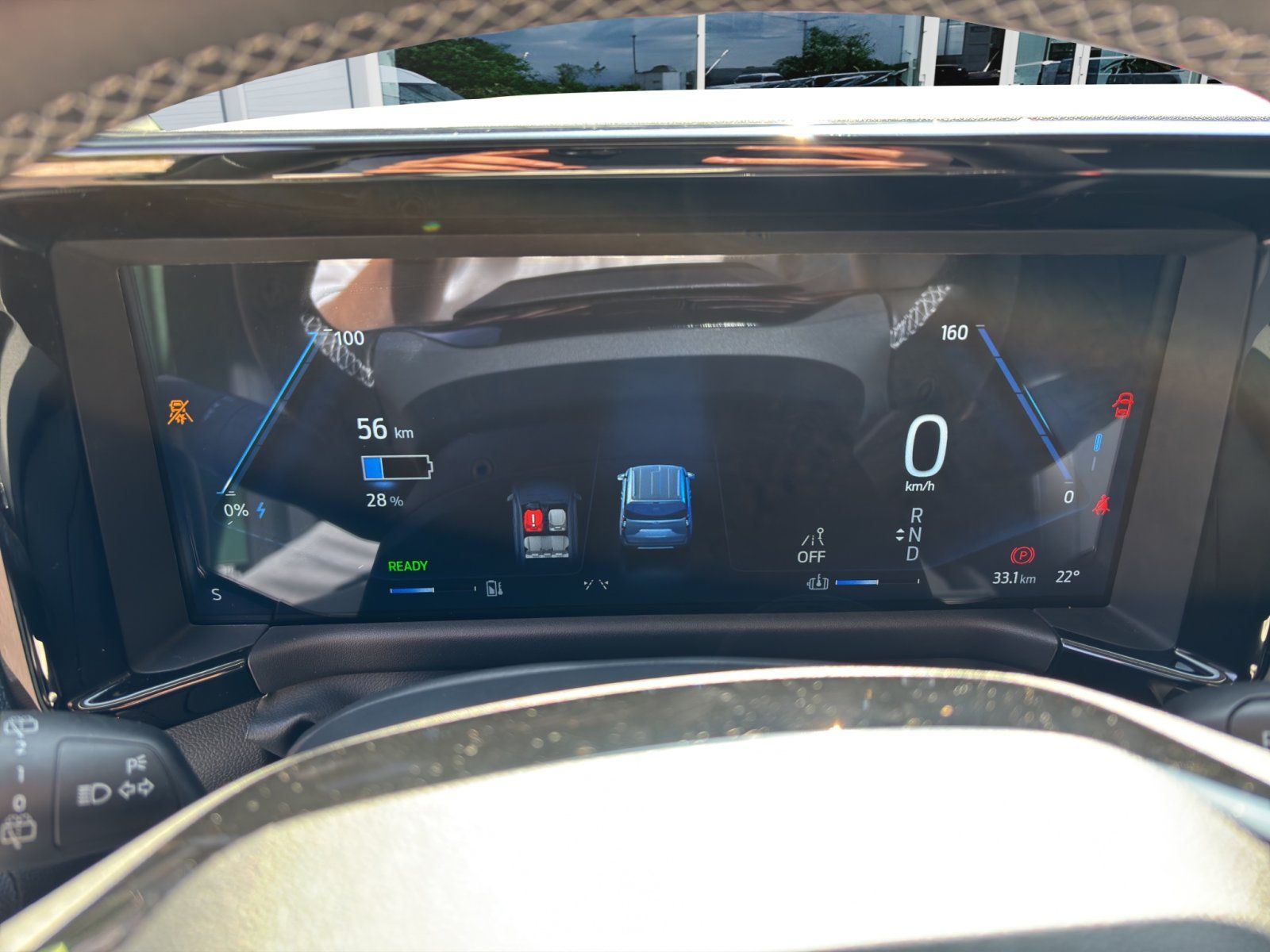 Fahrzeugabbildung Ford Tourneo Courier eMotor BEV Active