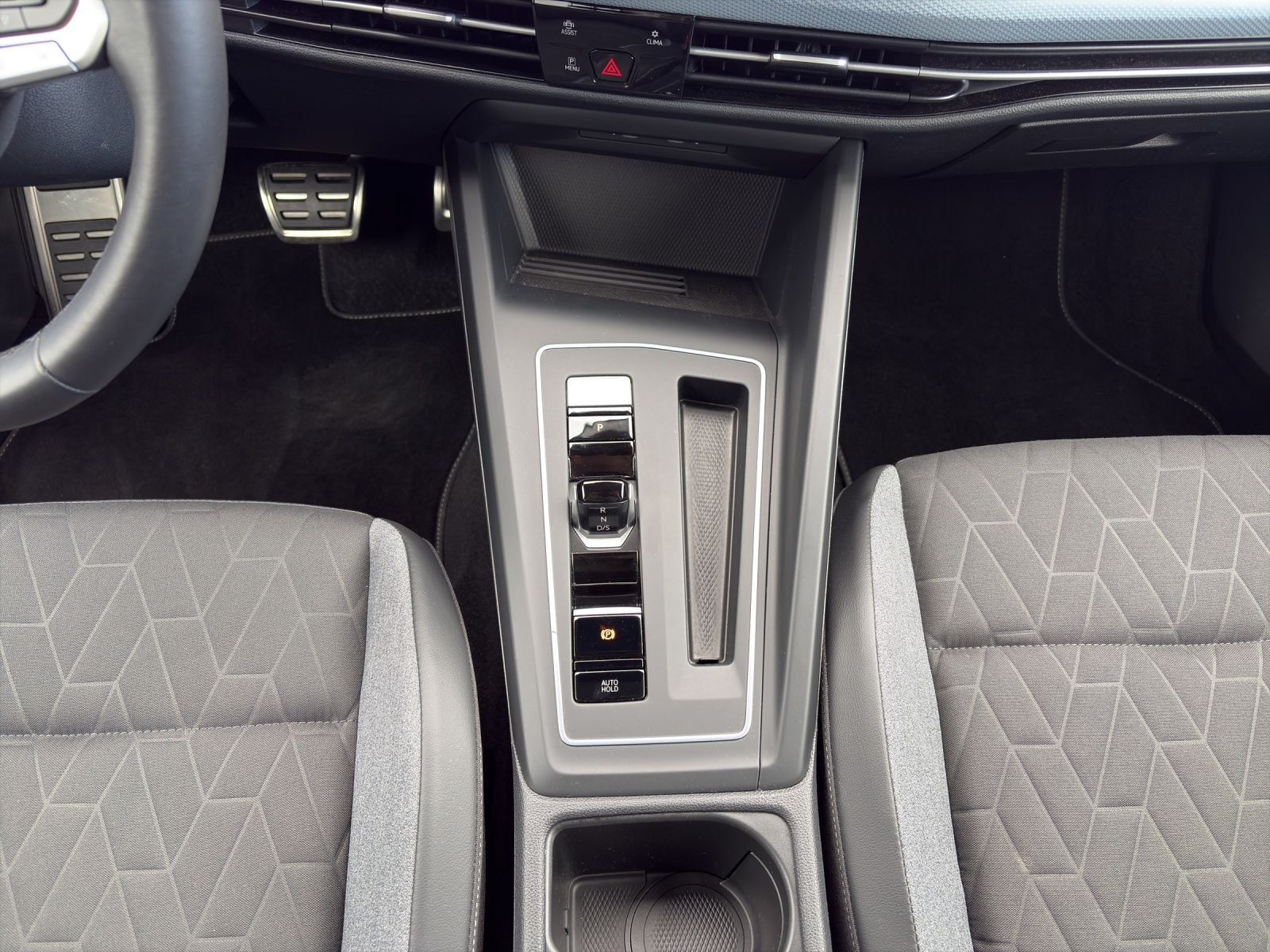 Volkswagen Golf - Bild 9