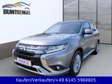Mitsubishi Outlander 2.4 PHEV 4WD Kamera/Klima/CarPlay - Mitsubishi Outlander in Wiesbaden