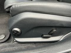 Fahrzeugabbildung Mercedes-Benz C 220d T 4Matic Autom. Night LED Comand Kamera