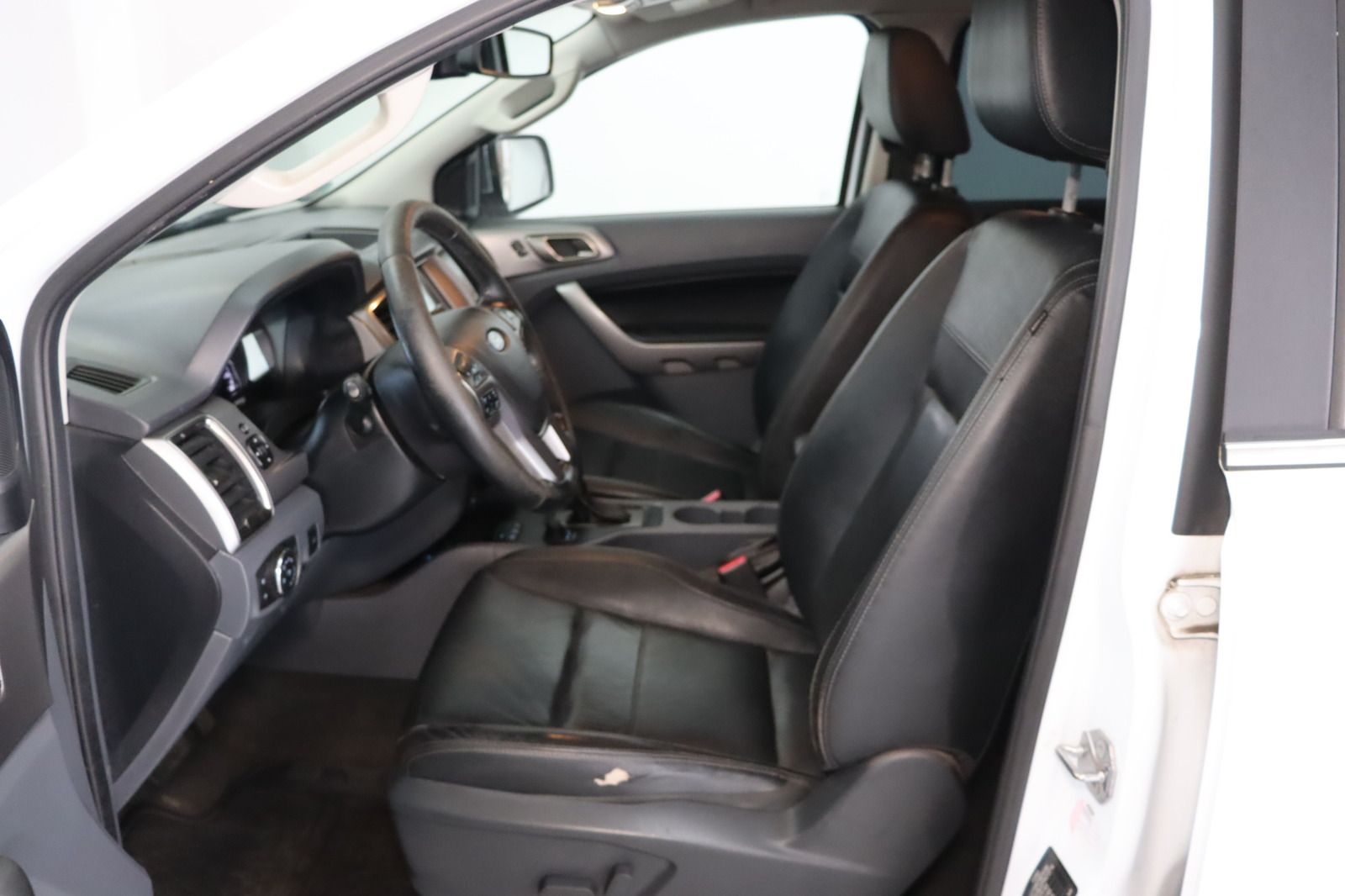 Fahrzeugabbildung Ford Ranger 3.2L 6 Auto. * Leder * Navi * SHZ Limited