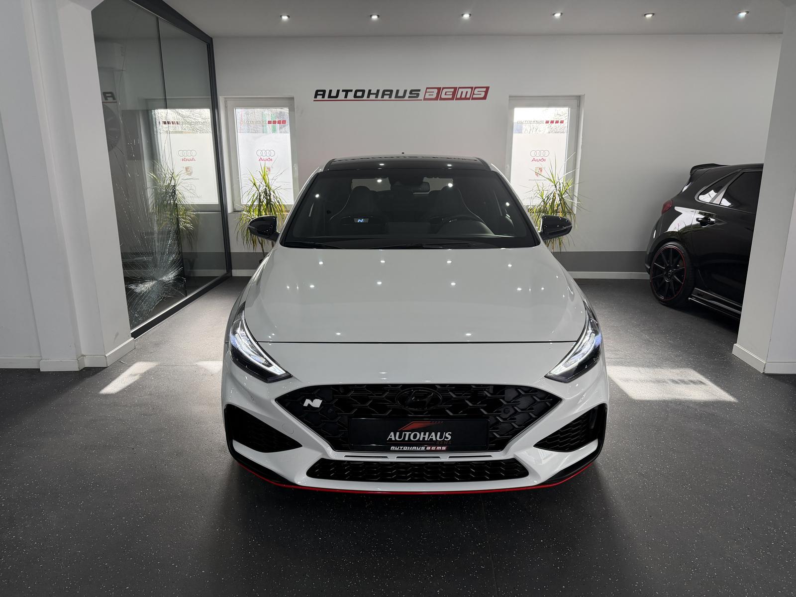 Hyundai i30 N Performance*DCT*SCHALE*NAVI*LED*MAXTON*