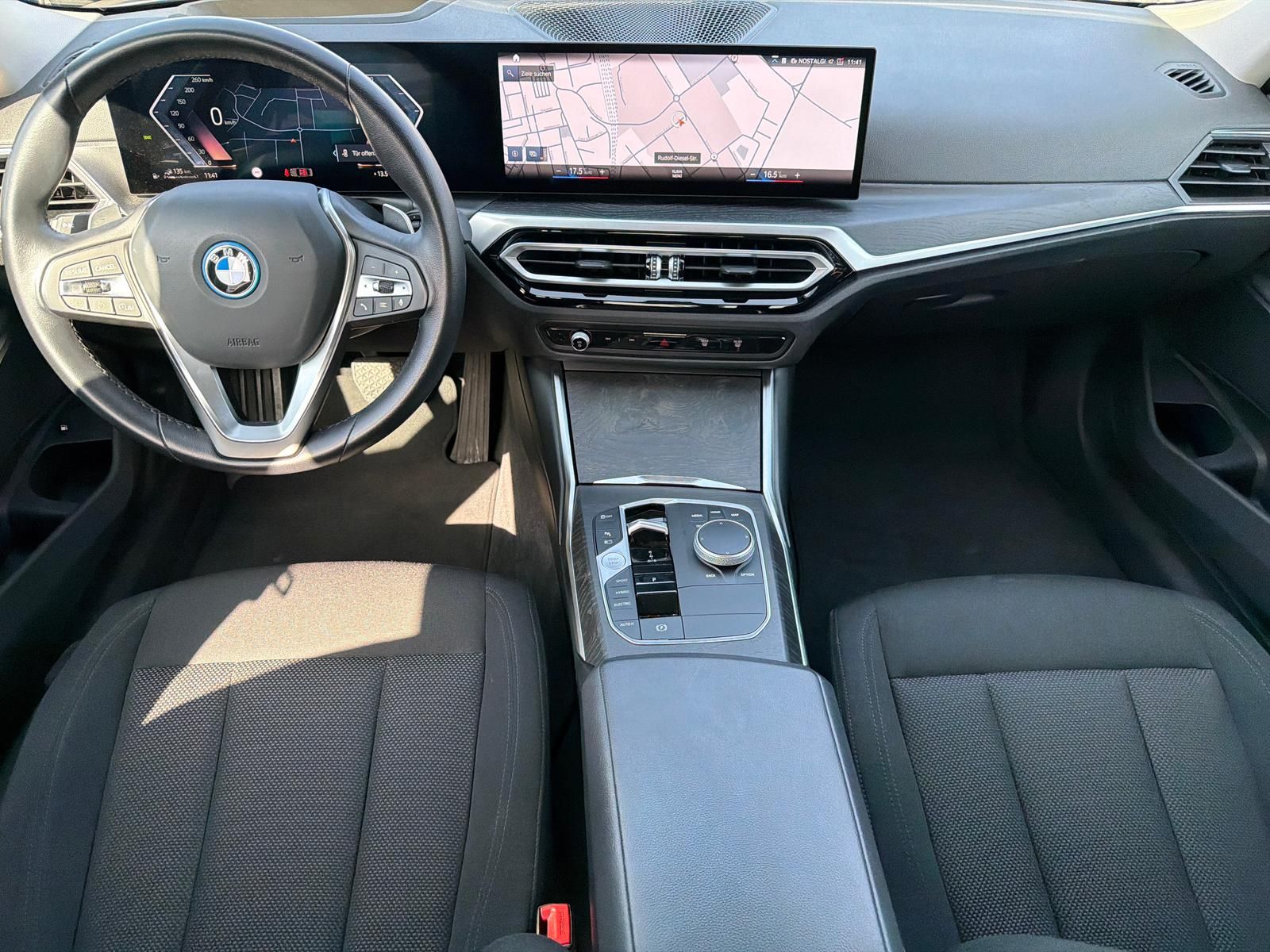 BMW 320 Facelift Limousine/1.Hd/HEAD UP/NAVI/PDC/LED foto 9