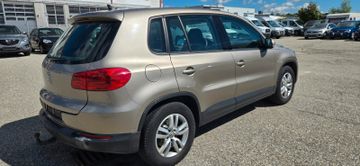Volkswagen Tiguan - 5