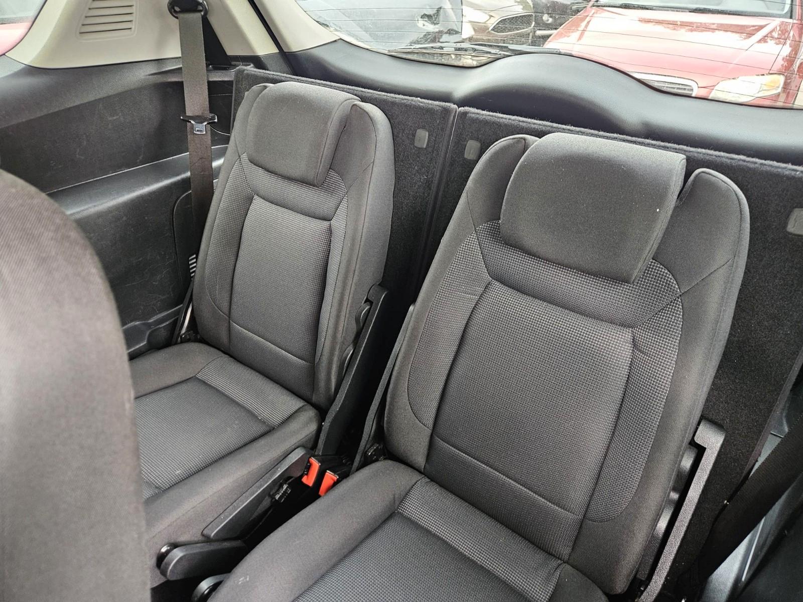 Ford S-MAX 2007 — photo 17