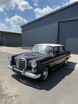 Mercedes-Benz 190c  - Mercedes-Benz 190: 190c