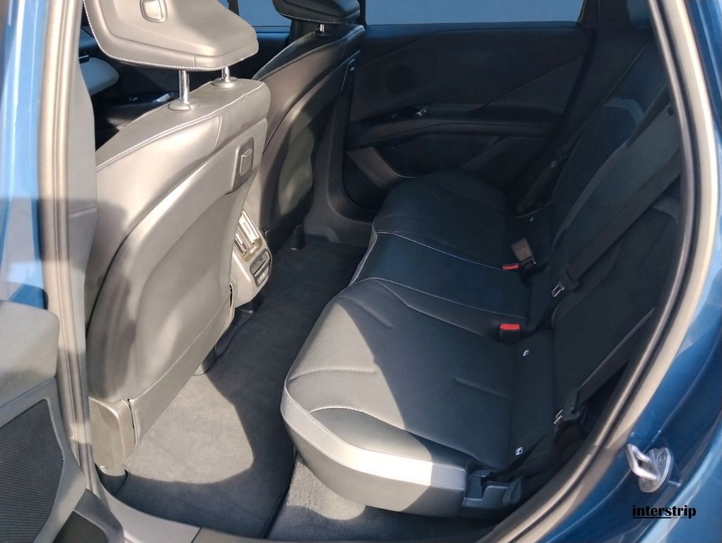 BMW iX3 – 8 / 8
