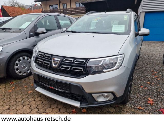 Dacia Logan MCV II Kombi Stepway Celebration