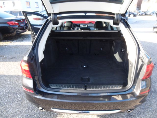 Fahrzeugabbildung BMW 530d xDrive Luxury Line/HUD/Pano/Leder/LED/Virta