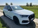 Audi Q7 55 TFSI e quattro tiptronic S line S line