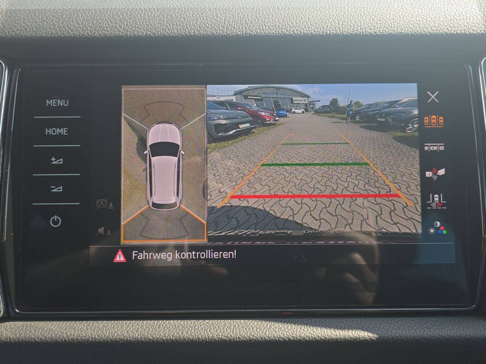Fahrzeugabbildung SKODA Kodiaq Style 4x4 LED Navi ACC AHK DCC SHZ