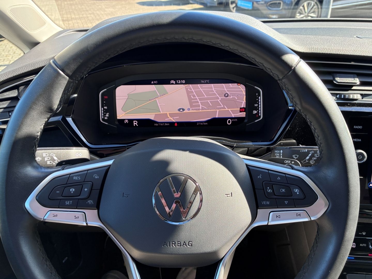 Volkswagen Touran HIGHLINE TSI DSG 7-SITZER KINDERSITZE LED foto 4
