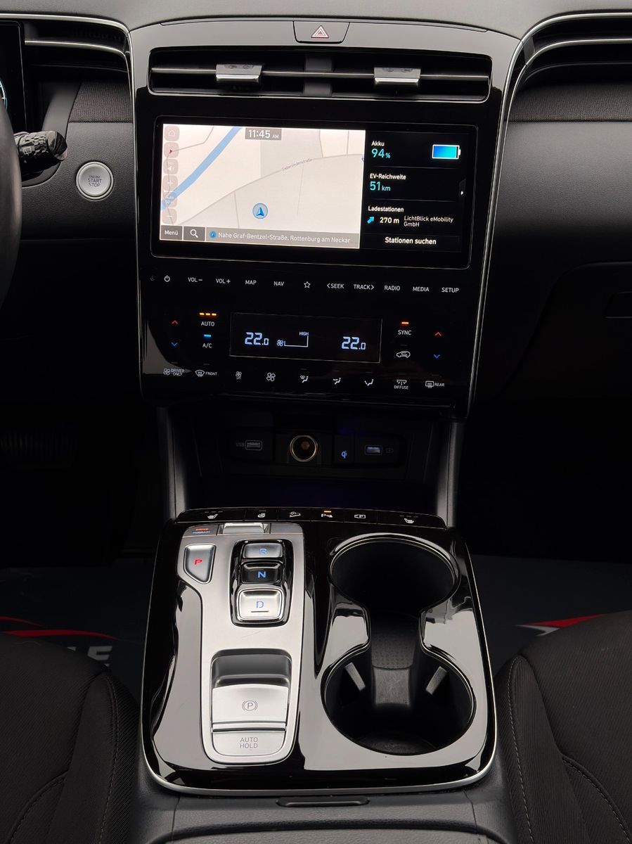 Fahrzeugabbildung Hyundai Tucson  1.6 T-GDI Trend/PHEV/4WD/ACC/CAM/SHZ/LHZ