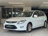 Hyundai i30 CW 1.4 Edition20 - Hyundai i30: Edition20