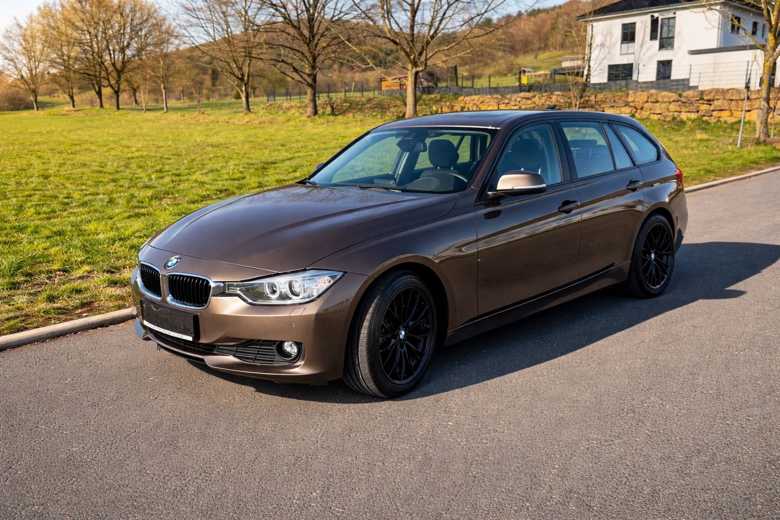 BMW 320d xDrive Touring Sport Line Allrad Panorama