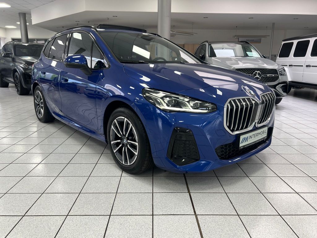 BMW 223 Active Tourer d xDrive M-Sport PANO*HUD*360°