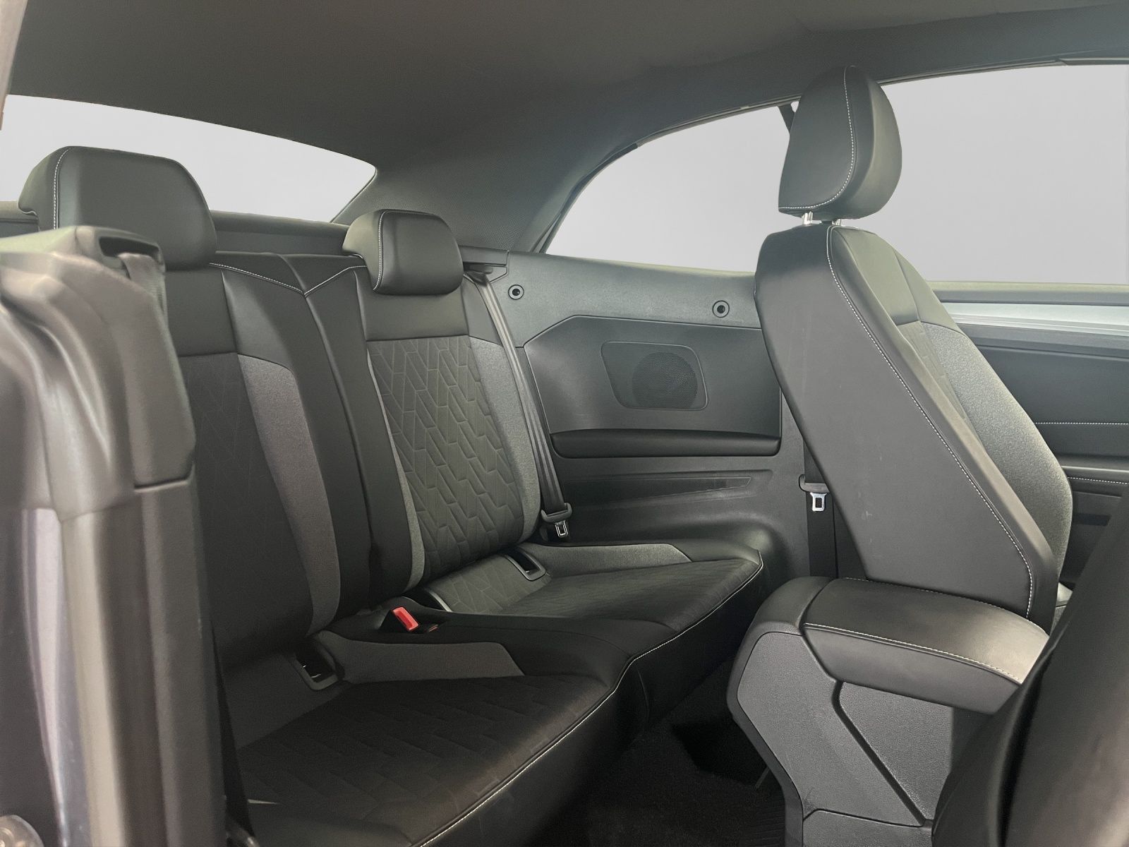 Volkswagen T-Roc - Bild 7