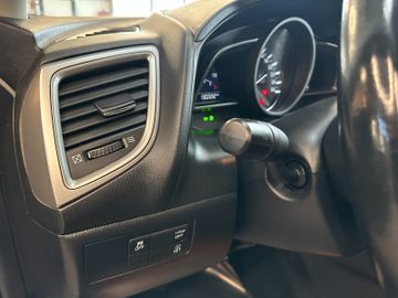 MYAUTOCENTER – Gebraucht- und Jahreswagen mit Werkstattservice in Pfaffenhofen Mazda 3 Lim. Exclusive-Line *LED*PDC*Klima*