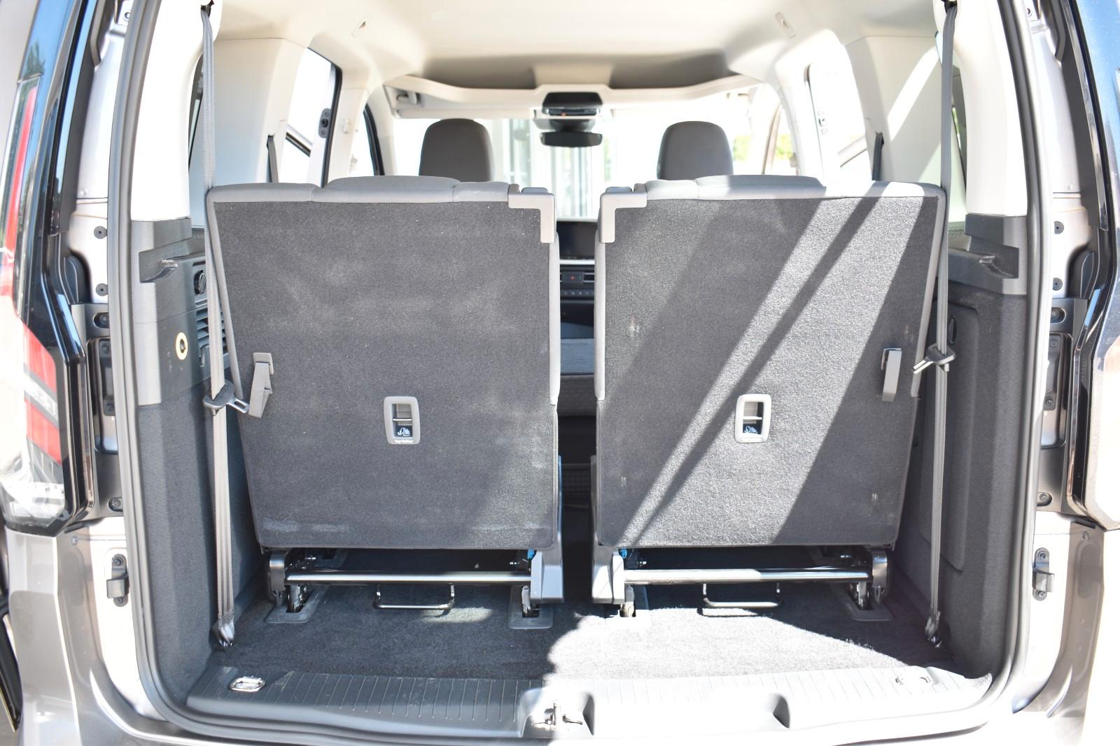 Ford Tourneo Connect 1.5 EcoBoost Aut. Titanium Navi, миниатюра 19