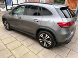 Mercedes-Benz GLA 200 DCT - - gebrauchte Mercedes-Benz GLA 200 aus dem Jahr 2020