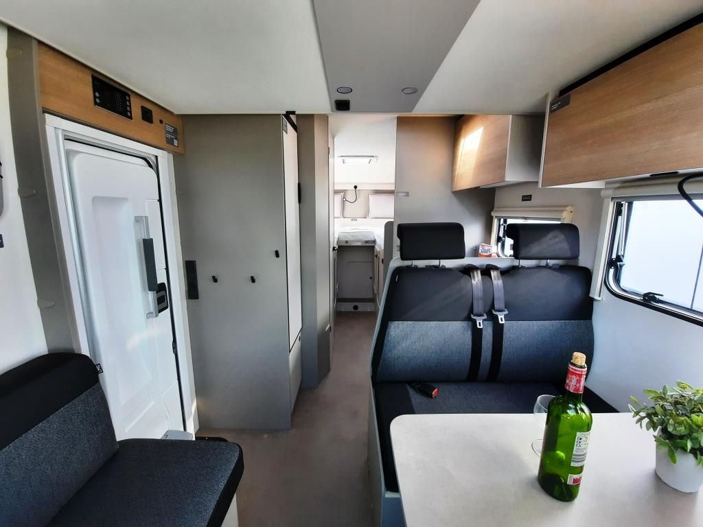 Fahrzeugabbildung LMC Tracer 730 EL Verfüg./Sparen Sie 10.661,- €