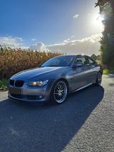 BMW E90/92 320i - BMW 320 aus 2010: Coupe