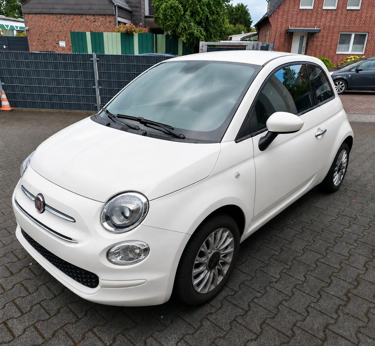 Fiat 500 Lounge NAVI KLIMA PDC TOP GEPFLEGT GUTACHTEN
