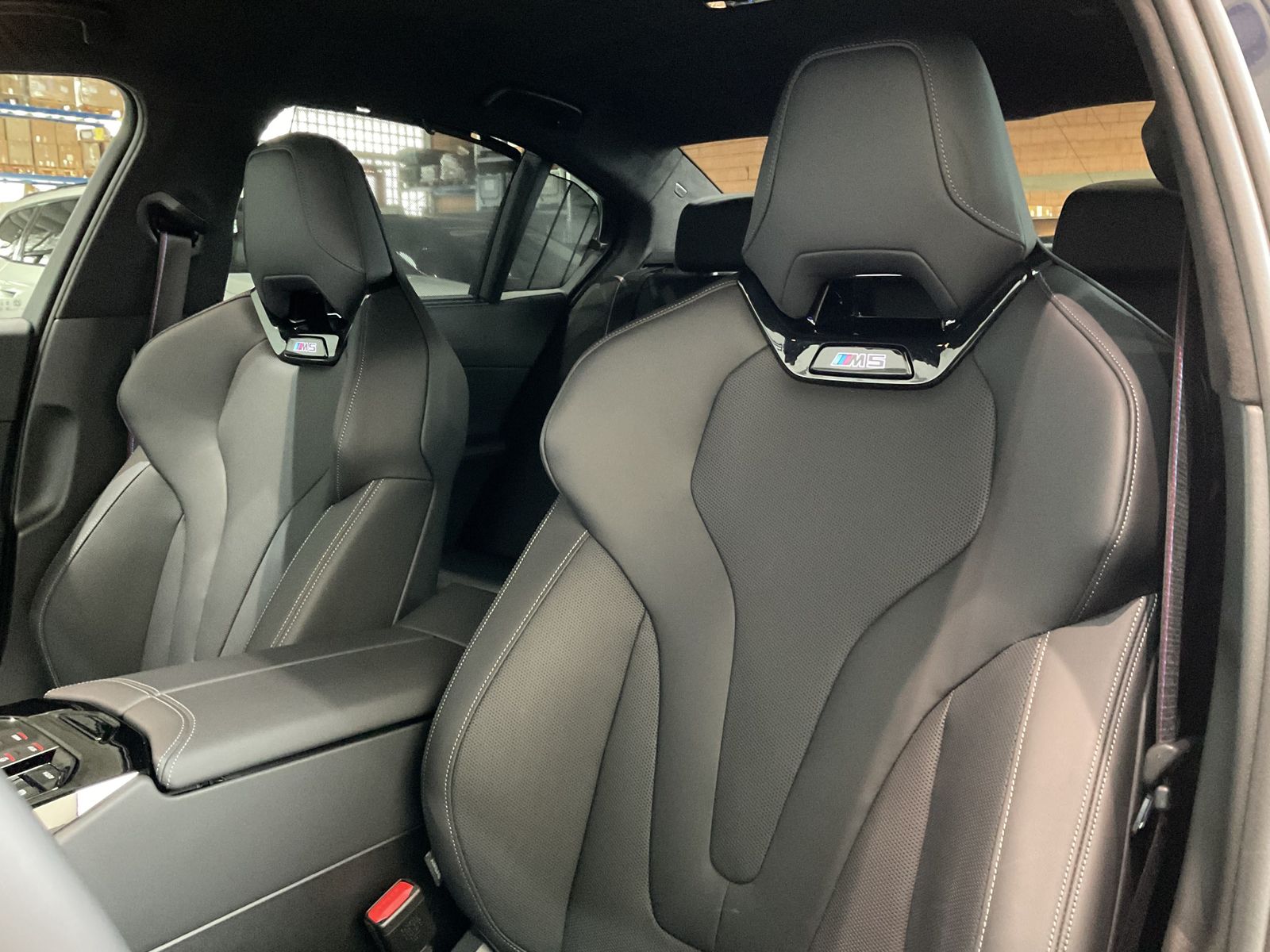 Fahrzeugabbildung BMW M5 Limousine Sitzlüftung, Bowers & Wilkins, M Ca