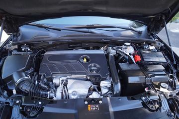Opel Insignia - 8