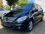 Mercedes-Benz B 170 mit Teilleder >>>Nur 32.000 km<<< - gebrauchte Mercedes-Benz B 170 aus dem Jahr 2009