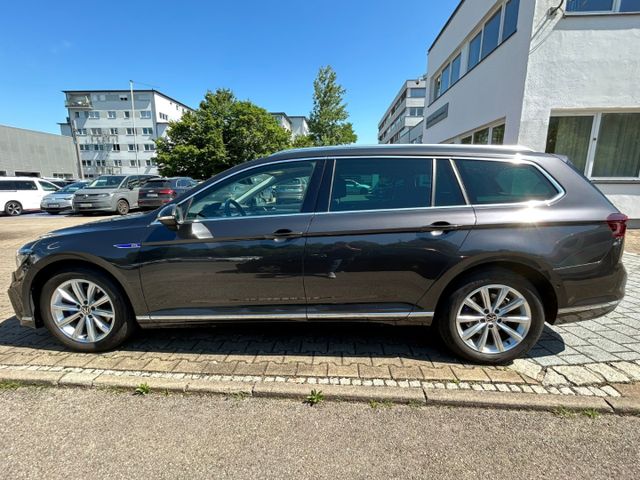 Passat Variant 1.4TSIe DSG GTE Pano*Sthzg*Assist