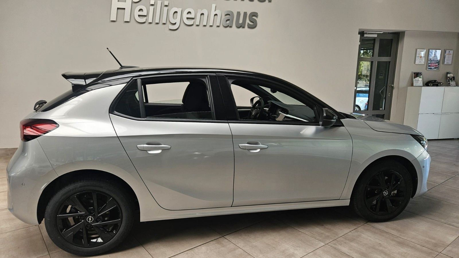 Opel Corsa F 1.2 Hybrid GS EAT8 Kamera Teillleder PDC imagem 3