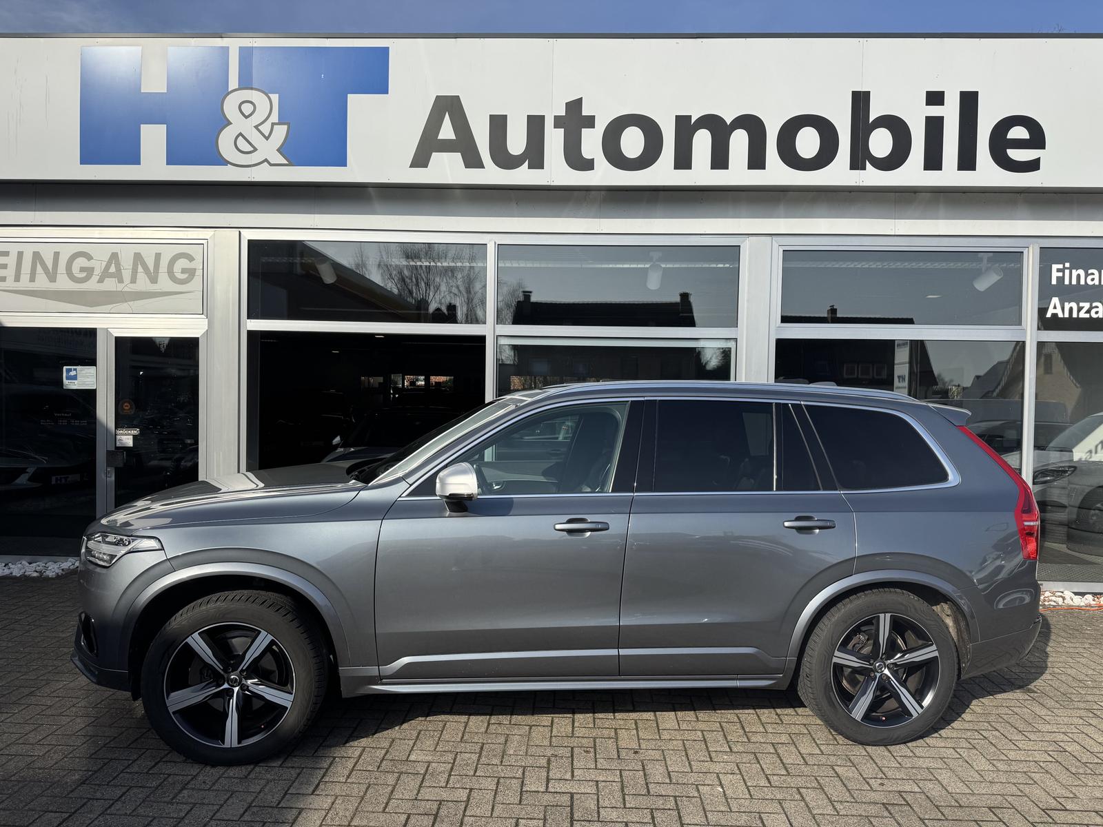 Volvo XC90 AWD R-Design 7Sitze/AHK/Kamera/Xenium