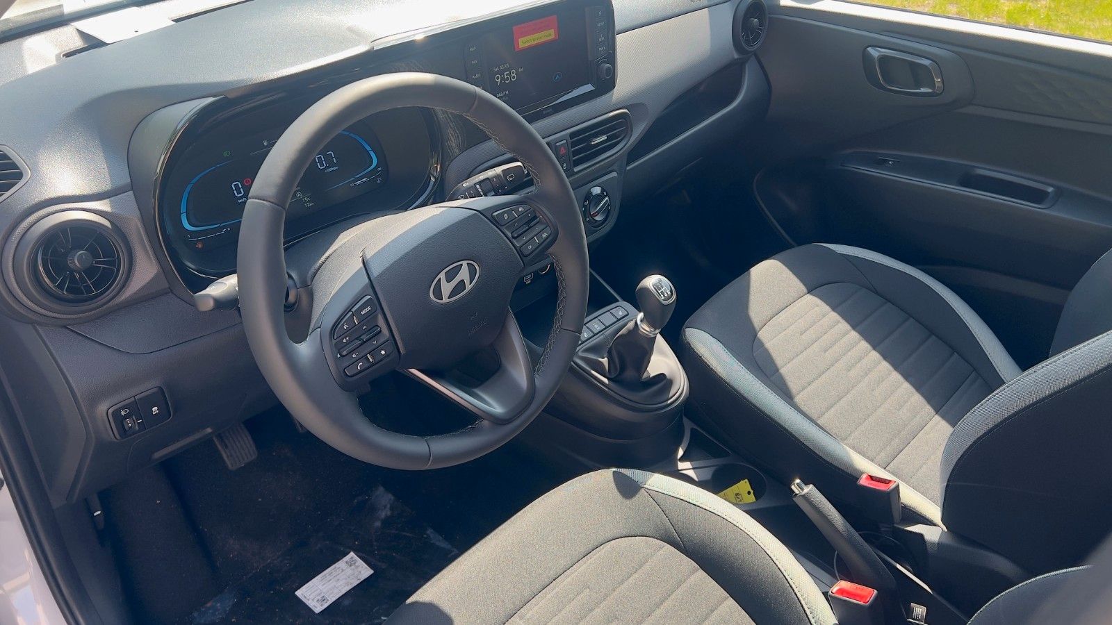 Fahrzeugabbildung Hyundai i10 1.0 Trend *Klima*Navi*CarPlay*PDC*RFKamera*
