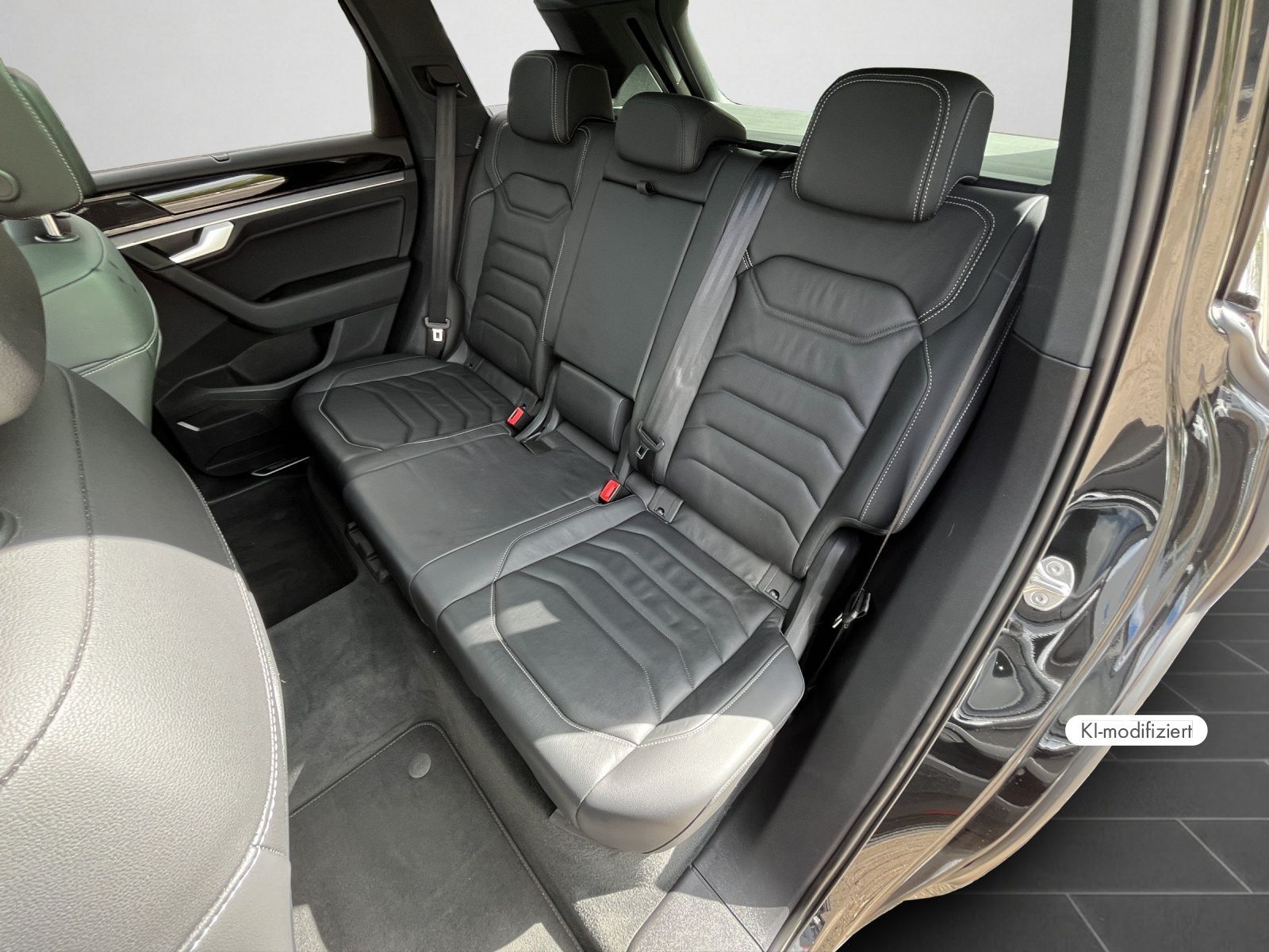 Volkswagen Touareg - Bild 15