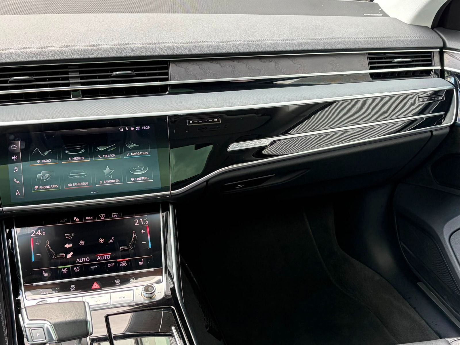 Audi A8 - Bild 14