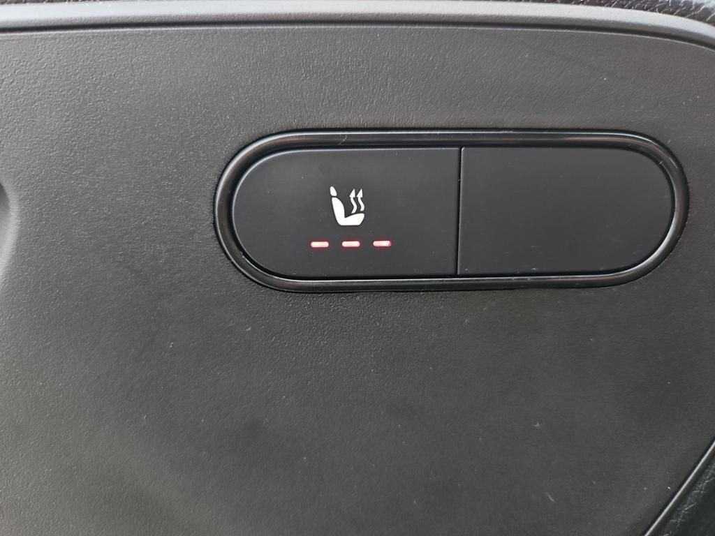 Fahrzeugabbildung Mercedes-Benz Sprinter 317 Kasten L2H2 360°Schwingsitz SHZ EDW