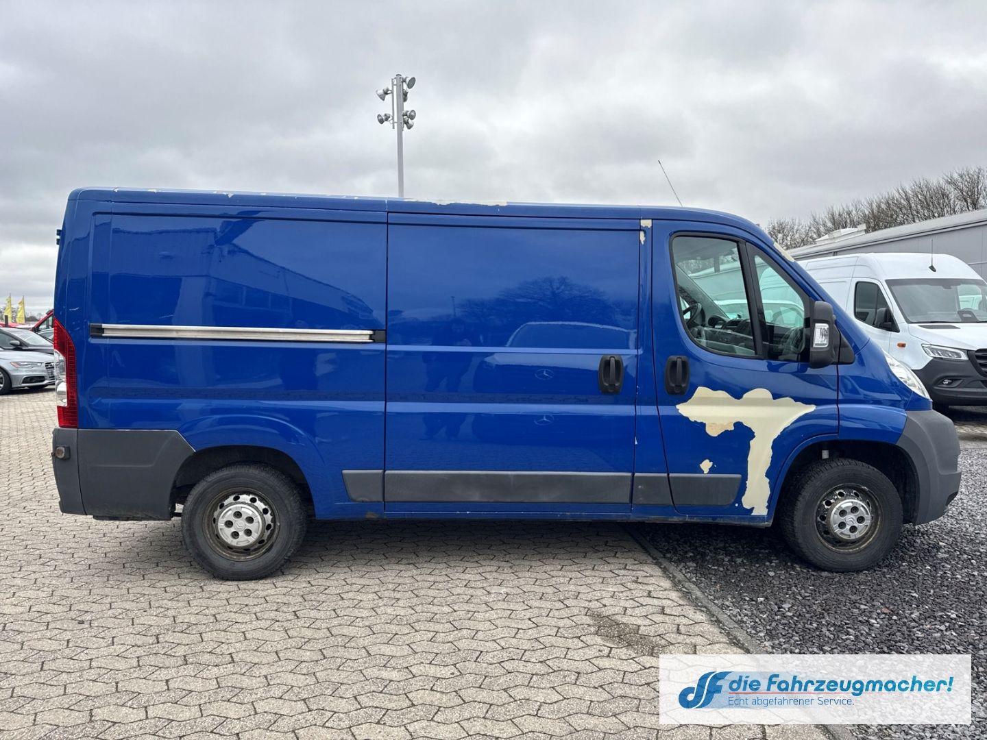 Fahrzeugabbildung Citroën Jumper Kasten 33 L2H1 HDi 120 *EXPORT